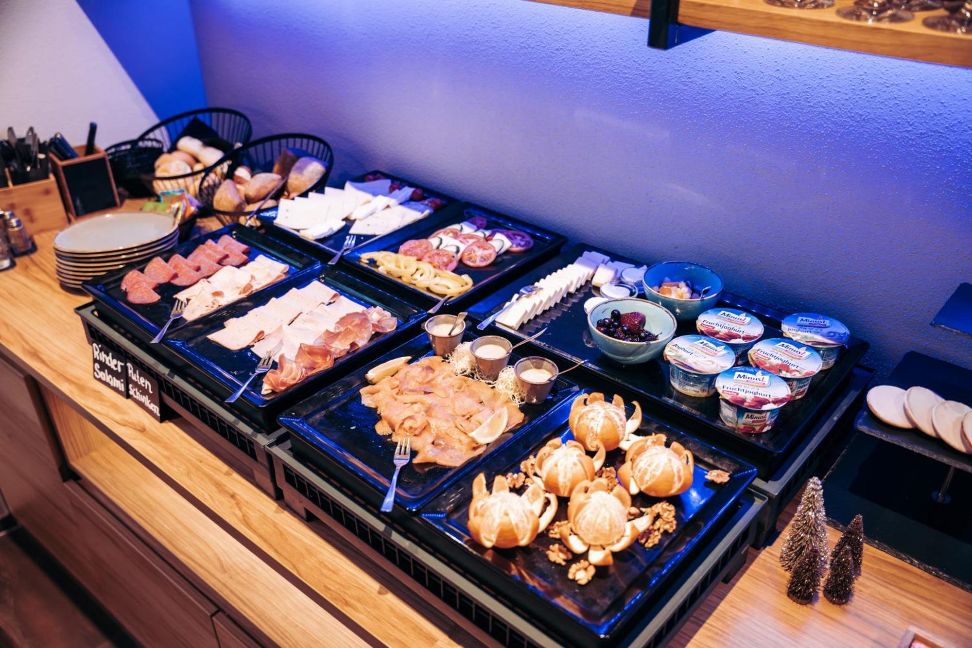 ホテル レストラン アム パウルスボーゲン パッサウ エクステリア 写真